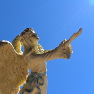 独立や下請けからの脱却、広告に頼らない集客を目指す